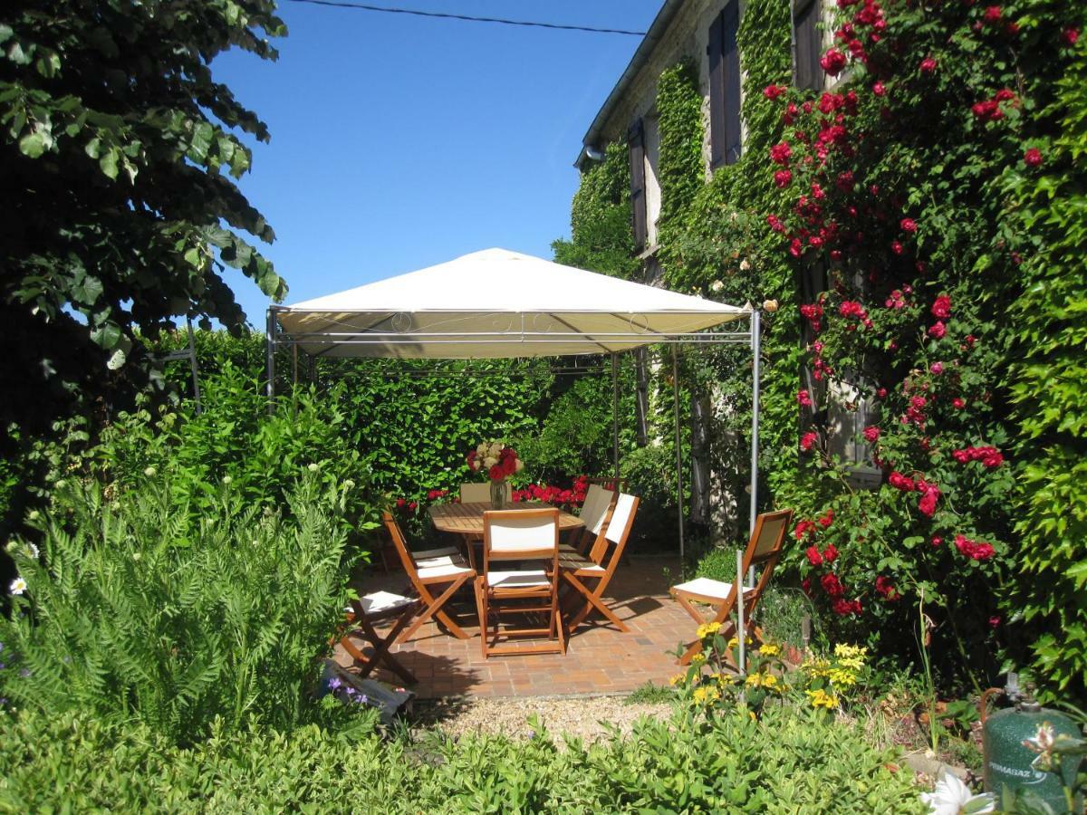 La Ferme Le Merger Bed and Breakfast La Ferté-Gaucher Esterno foto