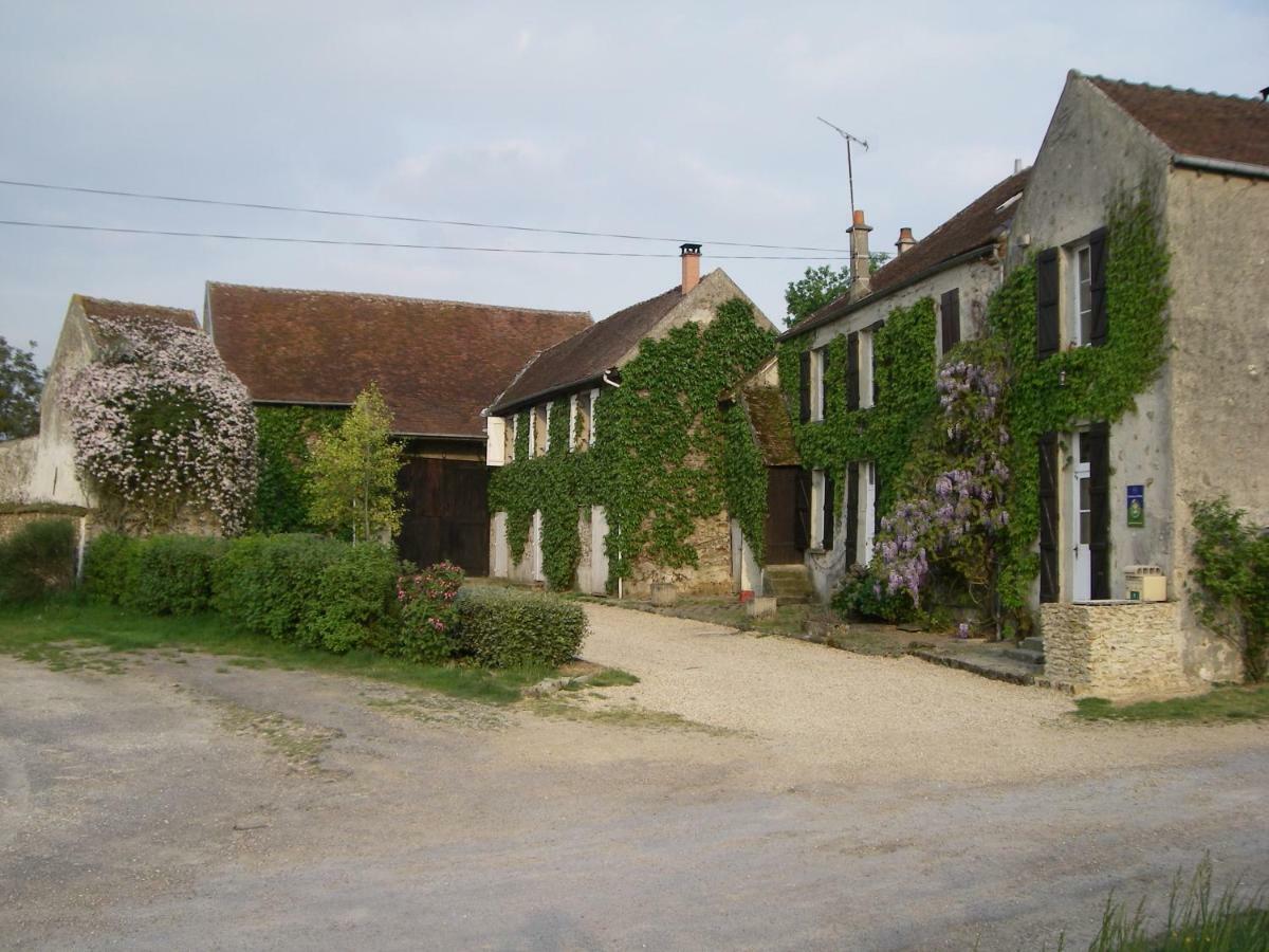 La Ferme Le Merger Bed and Breakfast La Ferté-Gaucher Esterno foto